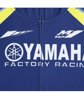 Blaue Yamaha-Jacke une grave pollution 